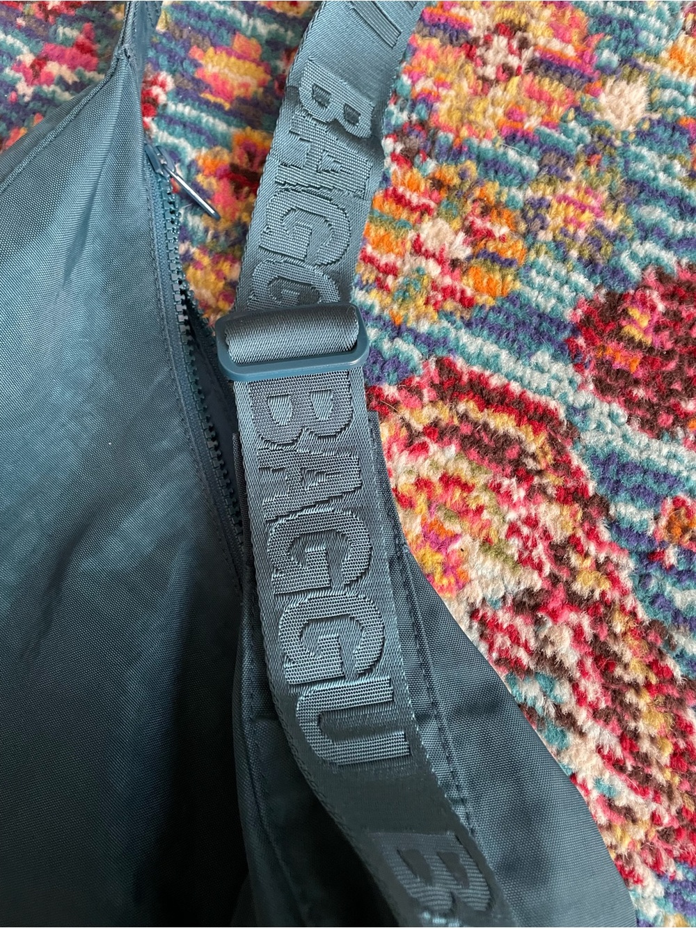 BAGGU LARGE crescent w/tags in DEEP SEA🦕 - Picture 3 of 8